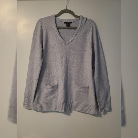Tahari Sweater with Front Pockets - Picture 1 of 4